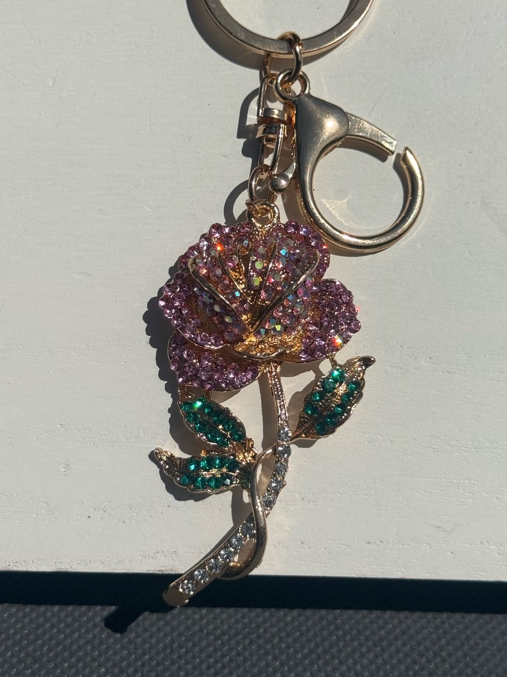 NWT Pink Crystal Rose Keyring with Green Accent Leaves Rhinestone - Picture 4 of 7